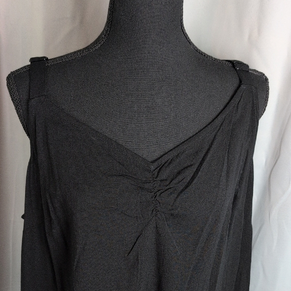 Torrid Black Relaxed Tank Top. NWT. Large - Picture 4 of 8